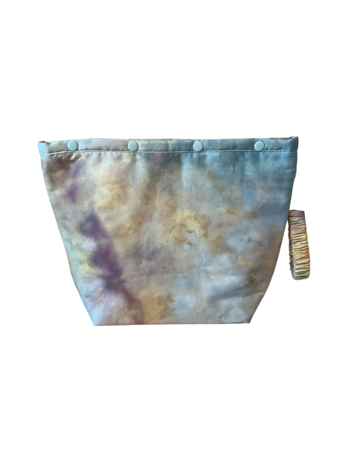 Medium "Peek a Boo" Pouch
