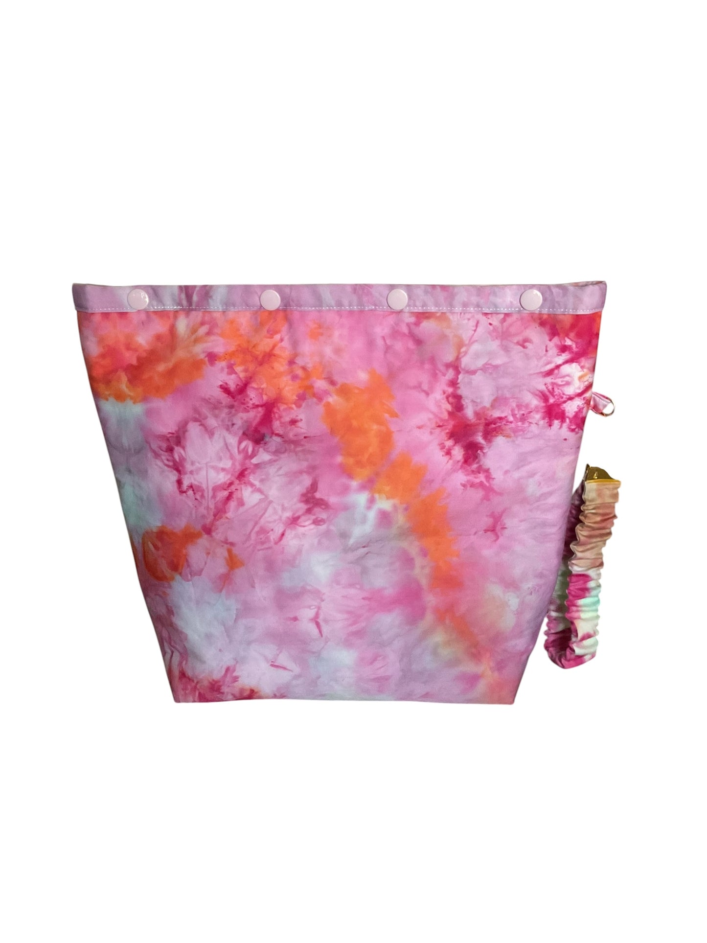 Medium "Peek a Boo" Pouch
