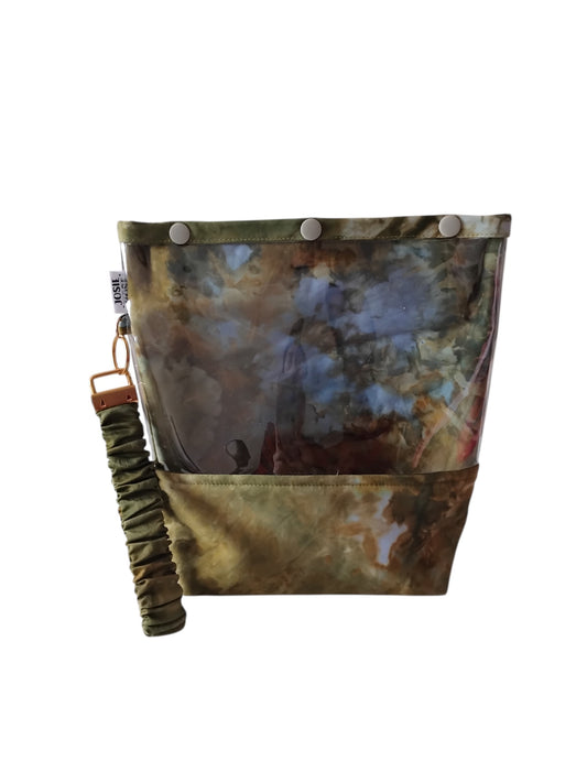 Small "Peek a Boo" Pouch