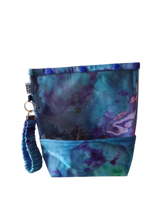 Small "Peek a Boo" Pouch