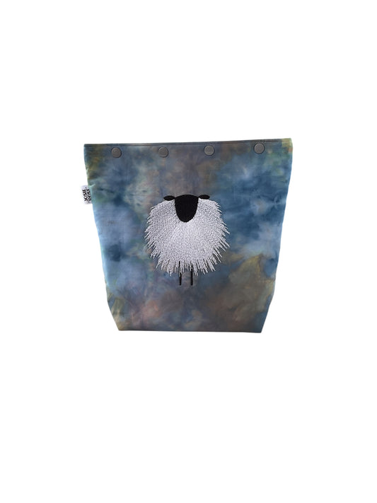 Machine Embroidered Popper Pouch