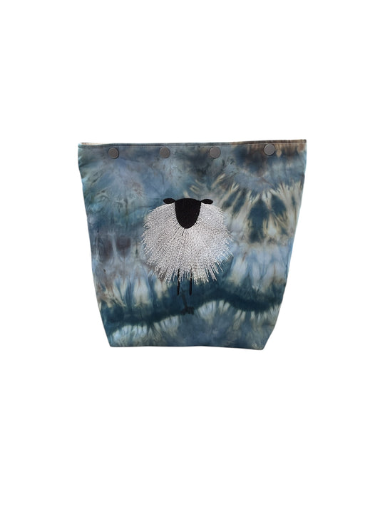 Machine Embroidered Popper Pouch
