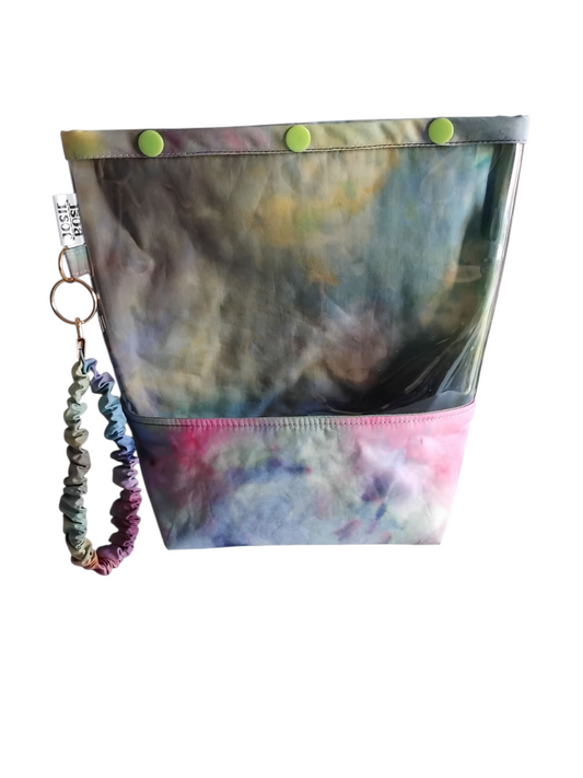 Small "Peek a Boo" Pouch